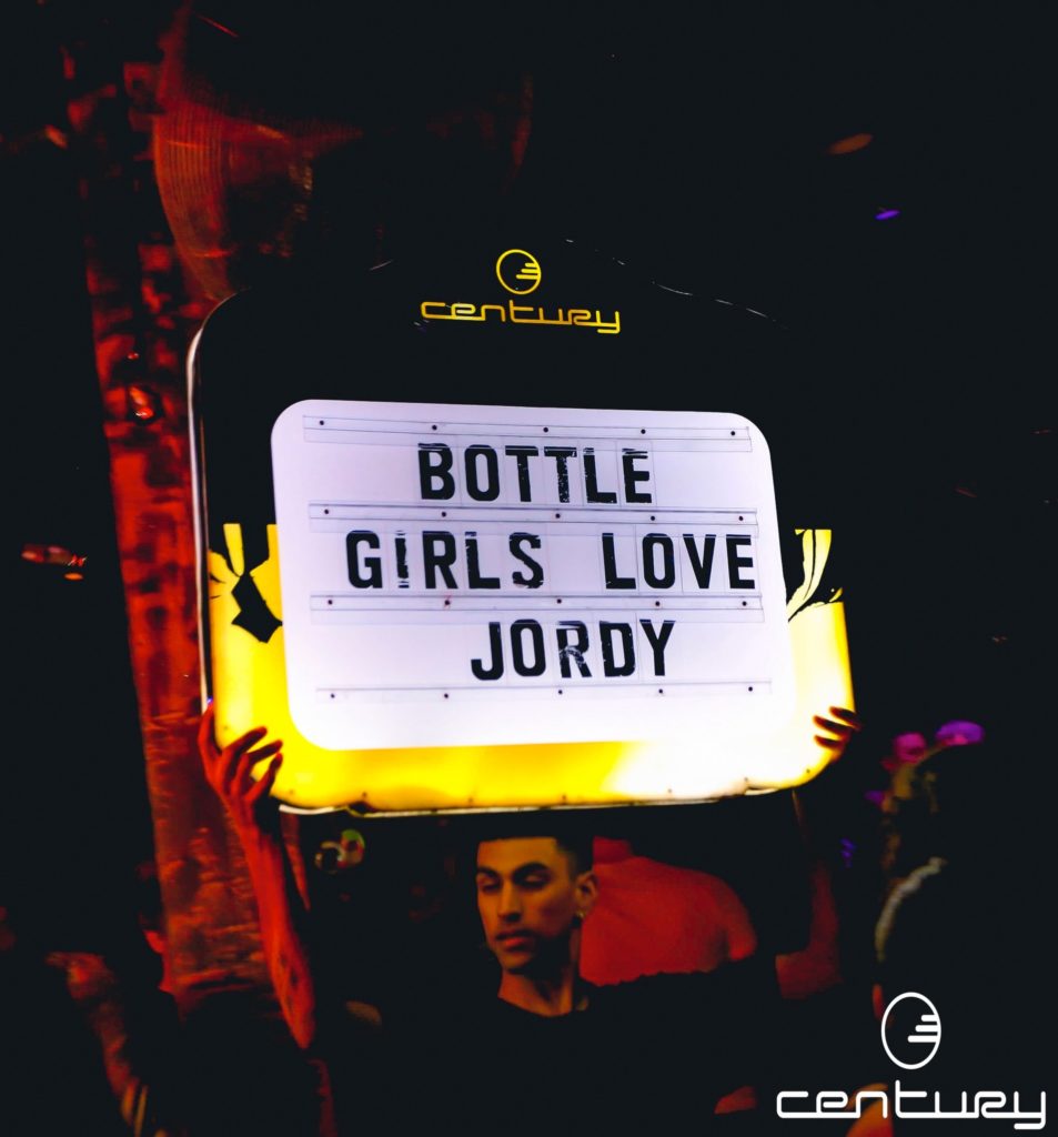BOTTLE GIRLS LOVE JORDY
