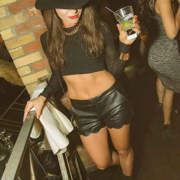 F-Stop Lounge Toronto | VIP Guestlist | VIP Bottle Service | 4AM Last Call | After Party in Toronto