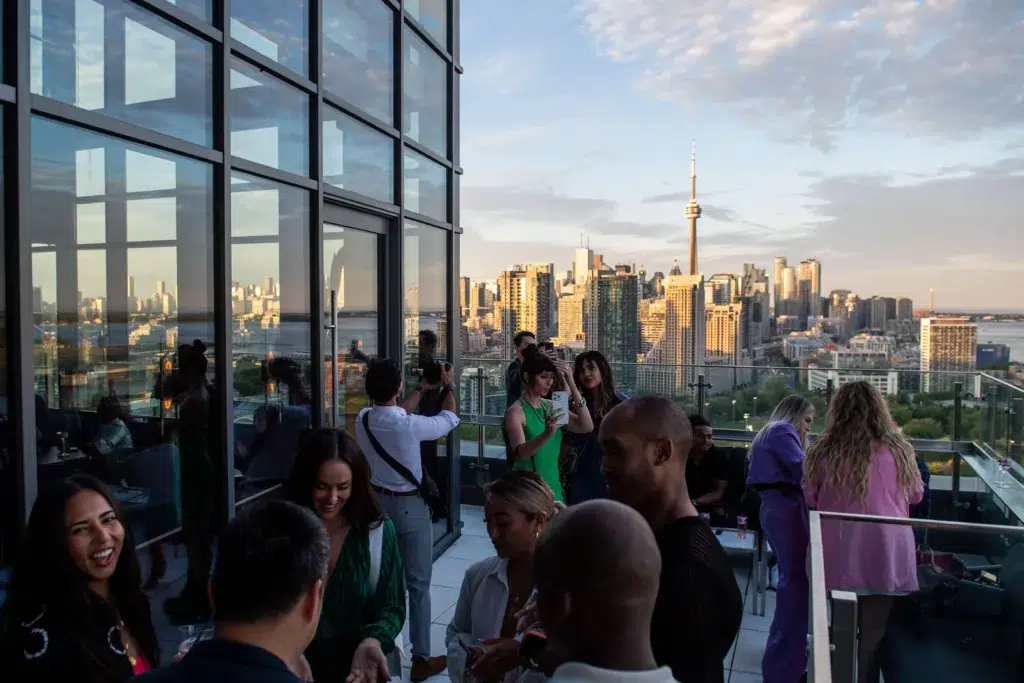Valerie Rooftop Pool On Top of Hotel X Bottle Service and Guestlist